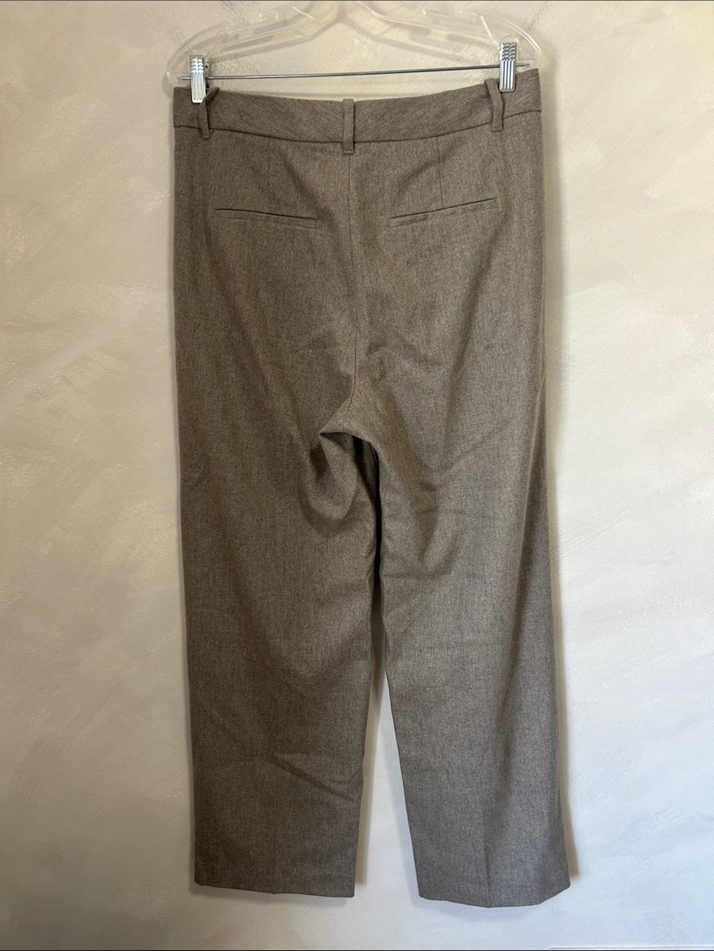 Aritzia Wilfred The Effortless Pant
Wool cashmere relaxed wide-leg trousers 12 - Picture 7 of 11